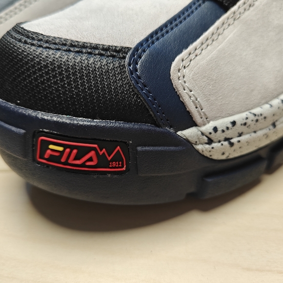 FILA GranHill 2 Outdoor Trail Sneakers New with Box Men’s Navy Grey - Picture 9 of 16